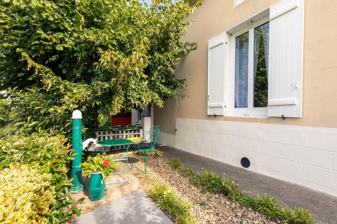 Ombrelle Villa Le Pian-sur-Garonne ภายนอก รูปภาพ